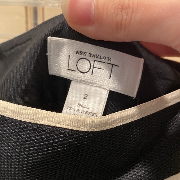 Ann Taylor loft black and cream piping w a mesh overlay - Picture 4 of 5